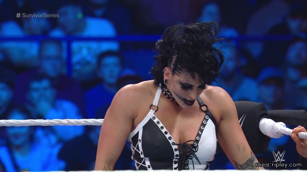 WWE_Survivor_Series_2023_Rhea_vs_Zoey_1669.jpg