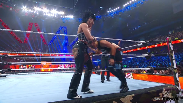 Click to view full size image
==============
WWE_Survivor_Series_2023_Rhea_vs_Zoey_1701.jpg WWE_Survivor_Series_2023_Rhea_vs_Zoey_1701.jpg