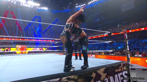 WWE_Survivor_Series_2023_Rhea_vs_Zoey_1708.jpg