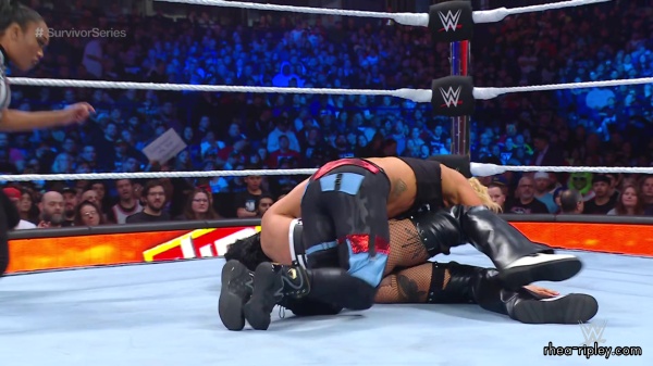 WWE_Survivor_Series_2023_Rhea_vs_Zoey_1784.jpg
