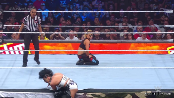 WWE_Survivor_Series_2023_Rhea_vs_Zoey_1803.jpg