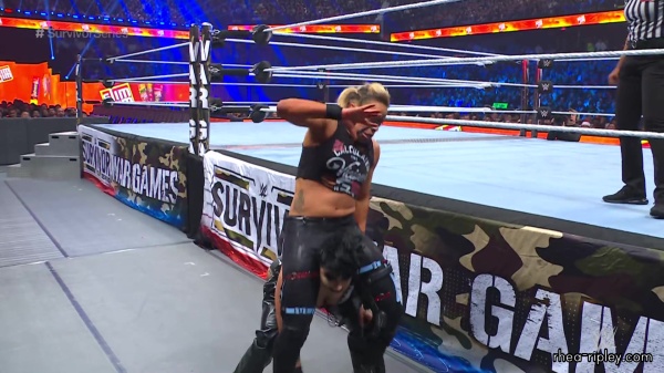 WWE_Survivor_Series_2023_Rhea_vs_Zoey_1866.jpg