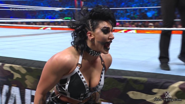 WWE_Survivor_Series_2023_Rhea_vs_Zoey_1924.jpg
