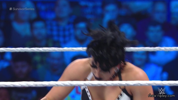 WWE_Survivor_Series_2023_Rhea_vs_Zoey_2000.jpg