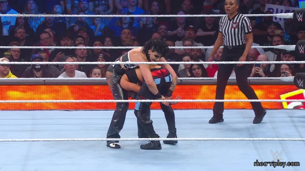 WWE_Survivor_Series_2023_Rhea_vs_Zoey_2043.jpg