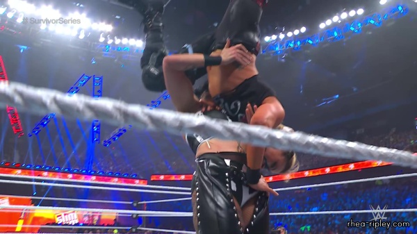 WWE_Survivor_Series_2023_Rhea_vs_Zoey_2065.jpg