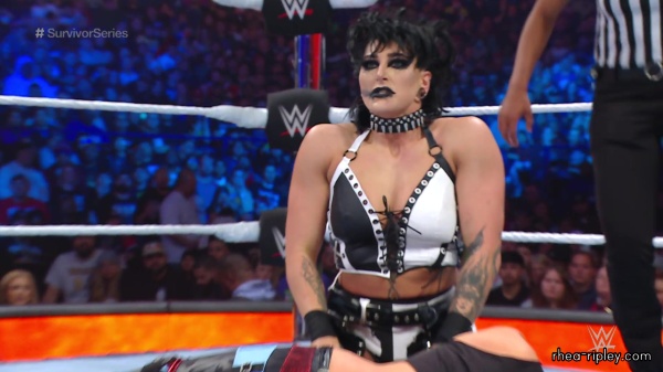 WWE_Survivor_Series_2023_Rhea_vs_Zoey_2087.jpg