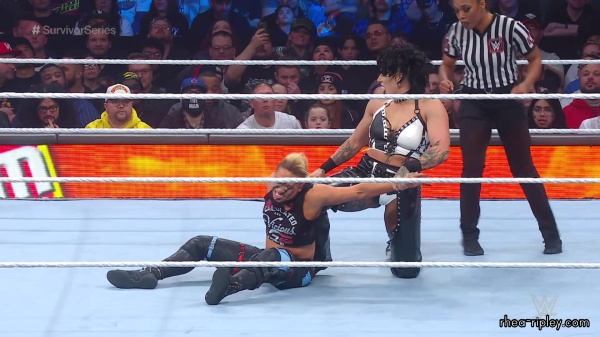 WWE_Survivor_Series_2023_Rhea_vs_Zoey_2224.jpg