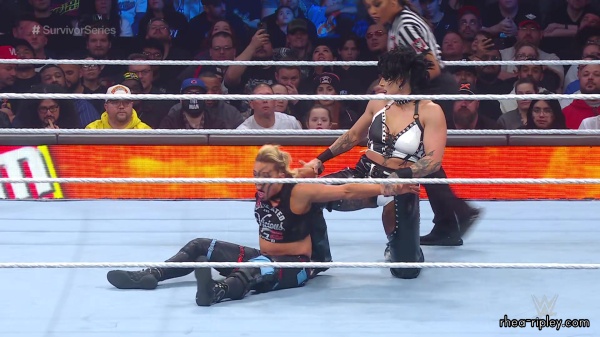 WWE_Survivor_Series_2023_Rhea_vs_Zoey_2226.jpg