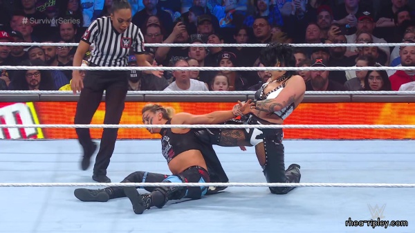WWE_Survivor_Series_2023_Rhea_vs_Zoey_2230.jpg