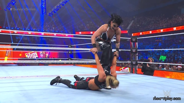 WWE_Survivor_Series_2023_Rhea_vs_Zoey_2280.jpg