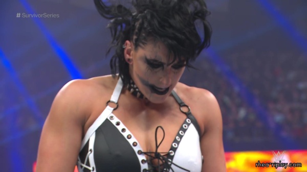 WWE_Survivor_Series_2023_Rhea_vs_Zoey_2310.jpg