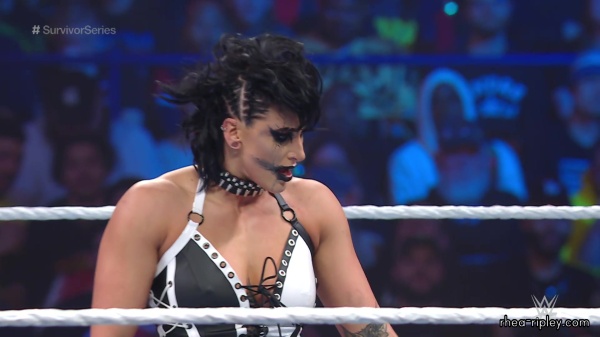 WWE_Survivor_Series_2023_Rhea_vs_Zoey_2343.jpg