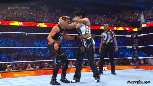 WWE_Survivor_Series_2023_Rhea_vs_Zoey_2434.jpg