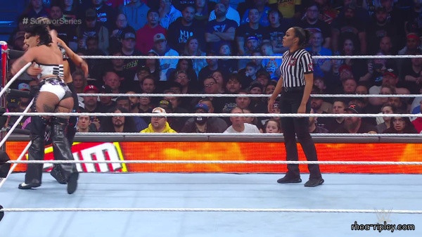 WWE_Survivor_Series_2023_Rhea_vs_Zoey_2446.jpg