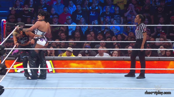WWE_Survivor_Series_2023_Rhea_vs_Zoey_2458.jpg