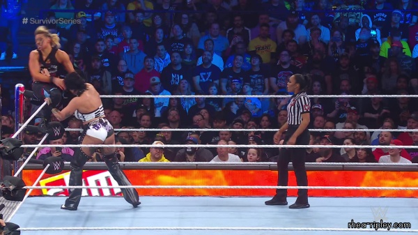 WWE_Survivor_Series_2023_Rhea_vs_Zoey_2500.jpg