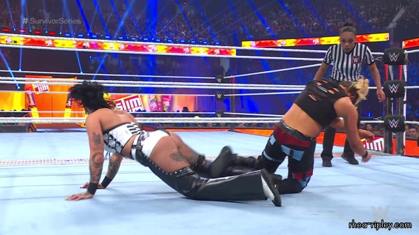 WWE_Survivor_Series_2023_Rhea_vs_Zoey_2753.jpg