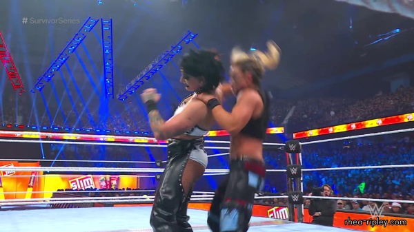 WWE_Survivor_Series_2023_Rhea_vs_Zoey_2933.jpg