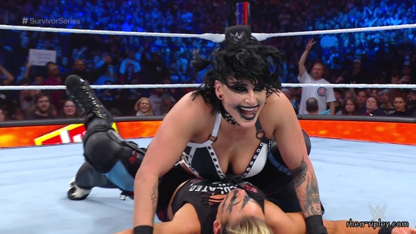 WWE_Survivor_Series_2023_Rhea_vs_Zoey_3081.jpg