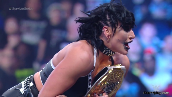 WWE_Survivor_Series_2023_Rhea_vs_Zoey_3392.jpg