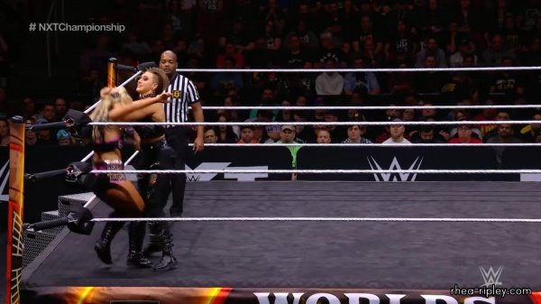 WWE_WORLDS_COLLIDE__NXT_VS__NXT_UK_JAN__252C_2020_0822.jpg