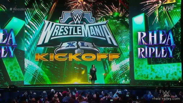 WWE_Wrestlemania_Kick_Off_000208.jpg
