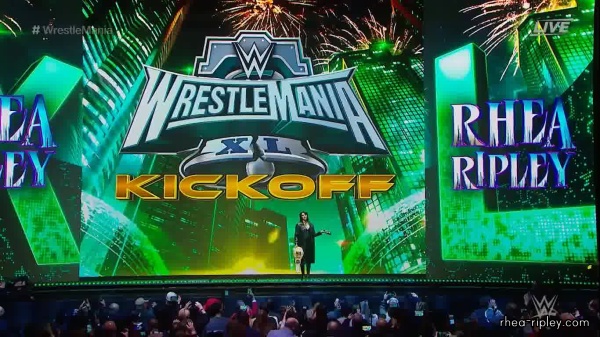 WWE_Wrestlemania_Kick_Off_000210.jpg