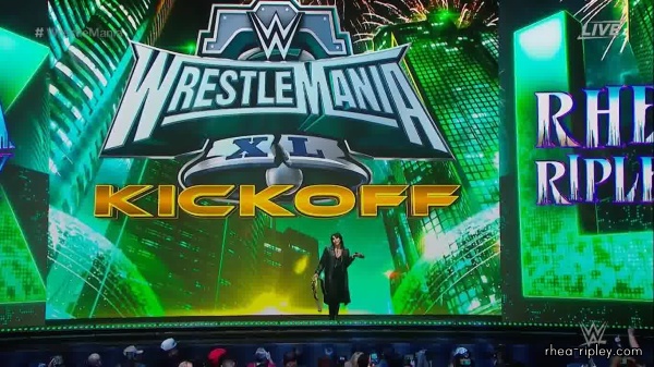 WWE_Wrestlemania_Kick_Off_000359.jpg