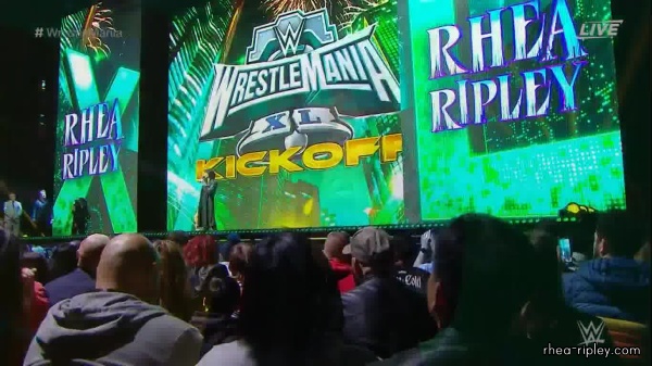WWE_Wrestlemania_Kick_Off_000470.jpg