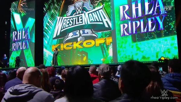 WWE_Wrestlemania_Kick_Off_000474.jpg