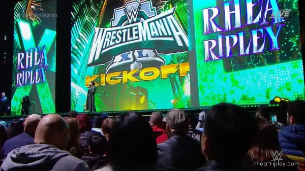 WWE_Wrestlemania_Kick_Off_000476.jpg
