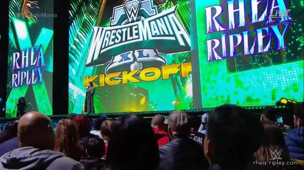 WWE_Wrestlemania_Kick_Off_000479.jpg