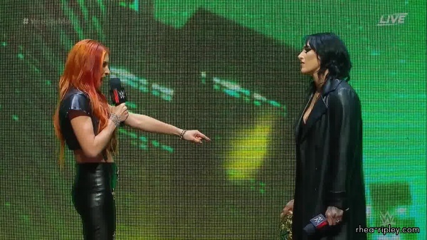 Click to view full size image
==============
WWE_Wrestlemania_Kick_Off_000751.jpg WWE_Wrestlemania_Kick_Off_000751.jpg