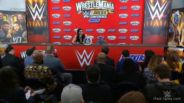 Wrestlemania_39_Night_One_Press_Conference_0118.jpg