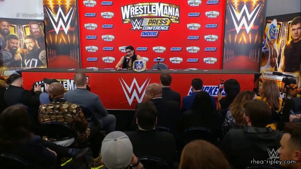 Wrestlemania_39_Night_One_Press_Conference_0336.jpg