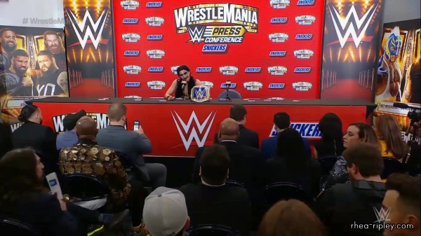 Wrestlemania_39_Night_One_Press_Conference_0550.jpg