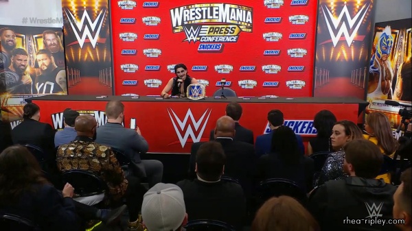 Wrestlemania_39_Night_One_Press_Conference_0556.jpg