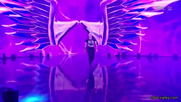 sportsnet-wwe_friday_night_smackdown_2023_02_24_720p_web_h264_part_2_043.jpg