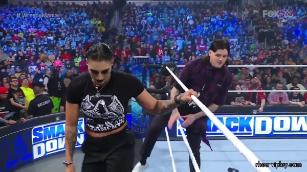 sportsnet-wwe_friday_night_smackdown_2023_02_24_720p_web_h264_part_2_258.jpg