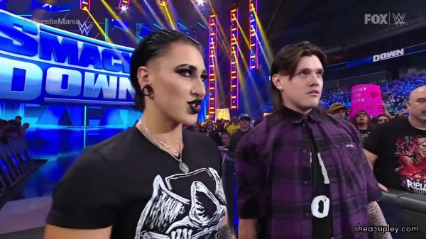 sportsnet-wwe_friday_night_smackdown_2023_02_24_720p_web_h264_part_2_282.jpg