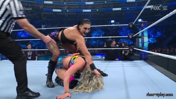 sportsnet-wwe_friday_night_smackdown_2023_03_03_1080p_web_h264_0938.jpg