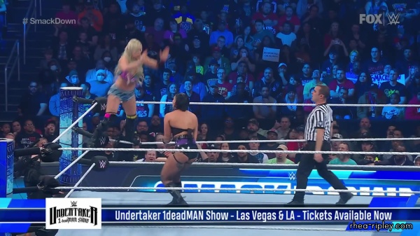 sportsnet-wwe_friday_night_smackdown_2023_03_03_1080p_web_h264_1027.jpg
