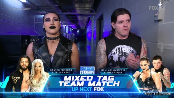 sportsnet-wwe_friday_night_smackdown_2023_03_17_1080p_web_h264_0035.jpg