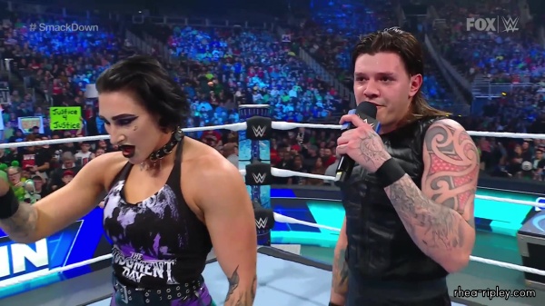 Click to view full size image
==============
sportsnet-wwe_friday_night_smackdown_2023_03_17_1080p_web_h264_1888.jpg sportsnet-wwe_friday_night_smackdown_2023_03_17_1080p_web_h264_1888.jpg