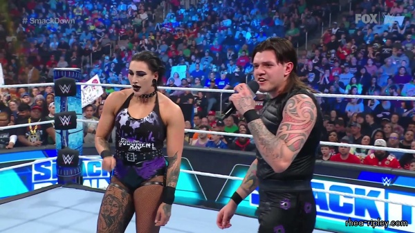 Click to view full size image
==============
sportsnet-wwe_friday_night_smackdown_2023_03_17_1080p_web_h264_2010.jpg sportsnet-wwe_friday_night_smackdown_2023_03_17_1080p_web_h264_2010.jpg