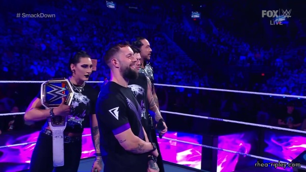 Click to view full size image
==============
sportsnet-wwe_friday_night_smackdown_2023_04_07_720p_web_h264_0780.jpg sportsnet-wwe_friday_night_smackdown_2023_04_07_720p_web_h264_0780.jpg