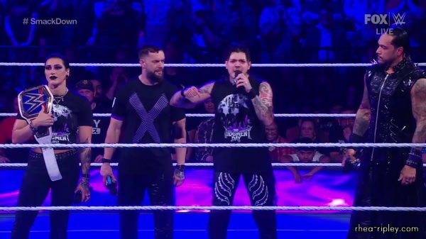 Click to view full size image
==============
sportsnet-wwe_friday_night_smackdown_2023_04_07_720p_web_h264_1053.jpg sportsnet-wwe_friday_night_smackdown_2023_04_07_720p_web_h264_1053.jpg