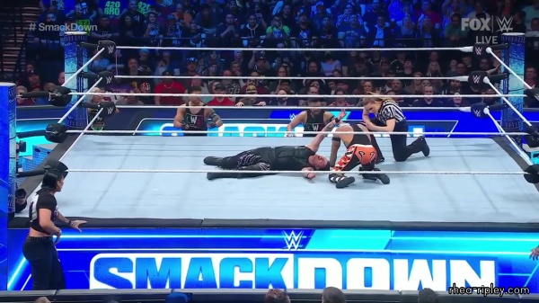 sportsnet-wwe_friday_night_smackdown_2023_04_07_720p_web_h264_2795.jpg
