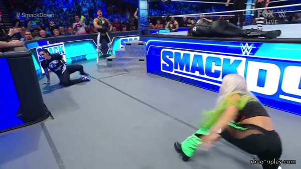 Click to view full size image
==============
sportsnet-wwe_friday_night_smackdown_2023_04_07_720p_web_h264_2885.jpg sportsnet-wwe_friday_night_smackdown_2023_04_07_720p_web_h264_2885.jpg